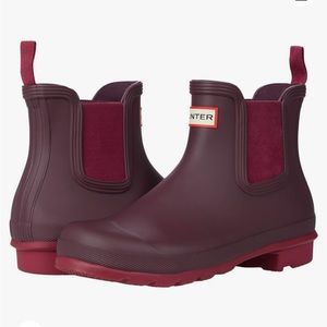 Hunter Rain Chelsea Boots -  Burgundy Red Size 7
